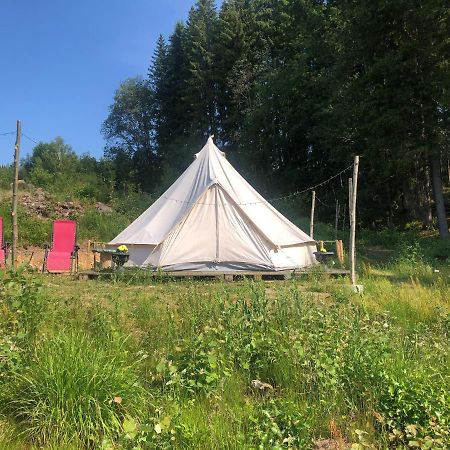 Glampingtaelt Hotel Torsby Ngoại thất bức ảnh